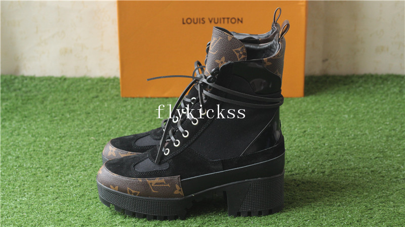 LVS Girl Boots Black